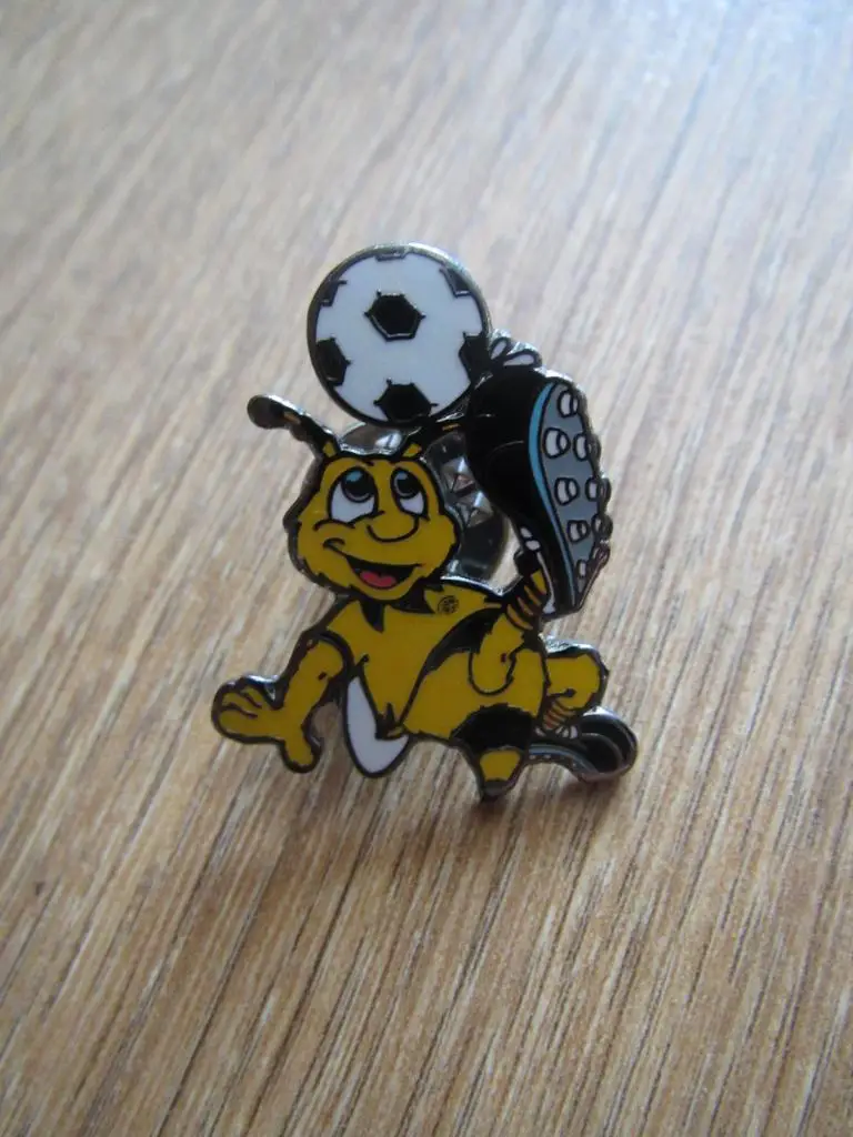 Значок Боруссия Дортмунд №1