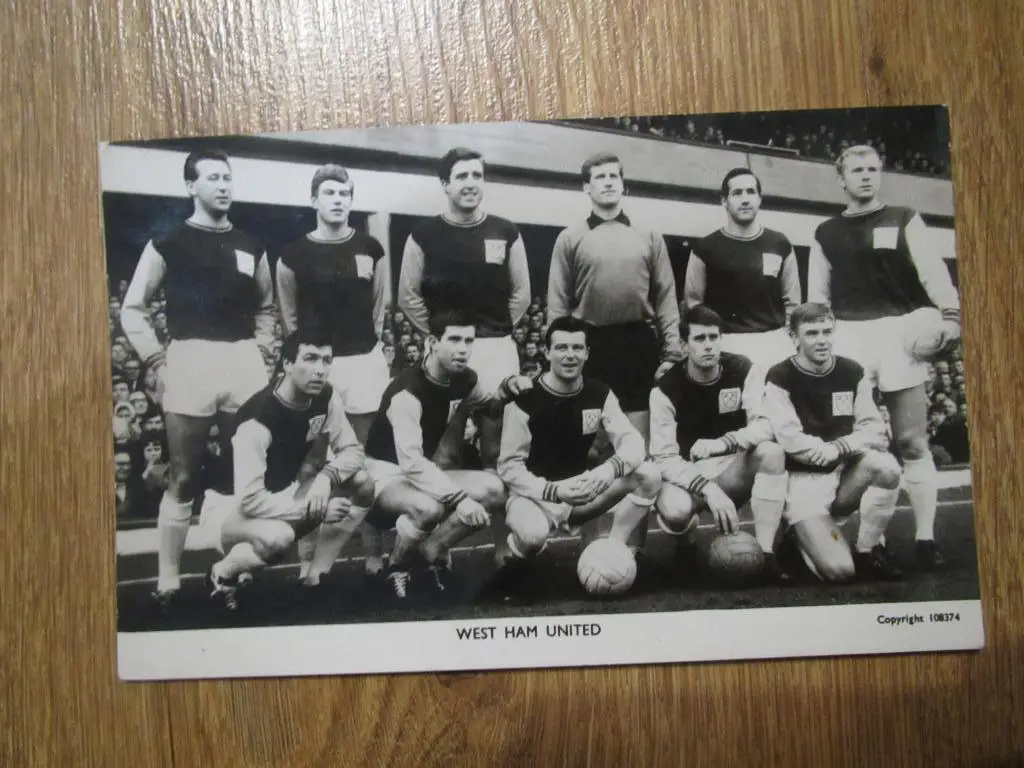 Фото ФК Вест Хэм Юнайтед.