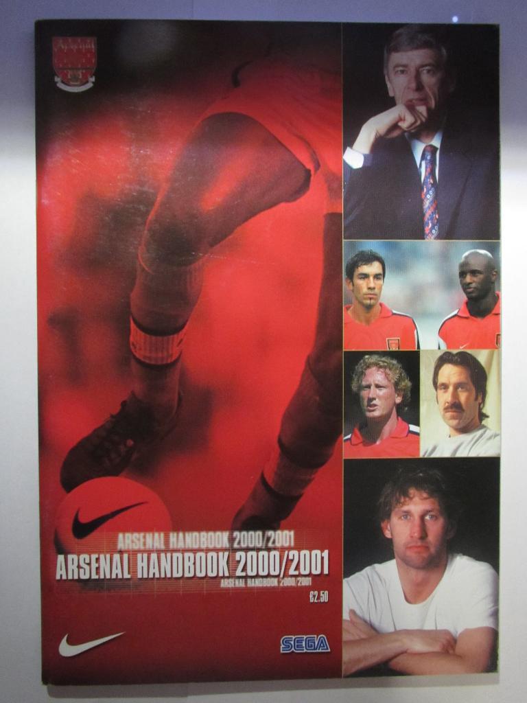 ФК Арсенал Лондон - хэндбук сезон 2000/2001г. №1.