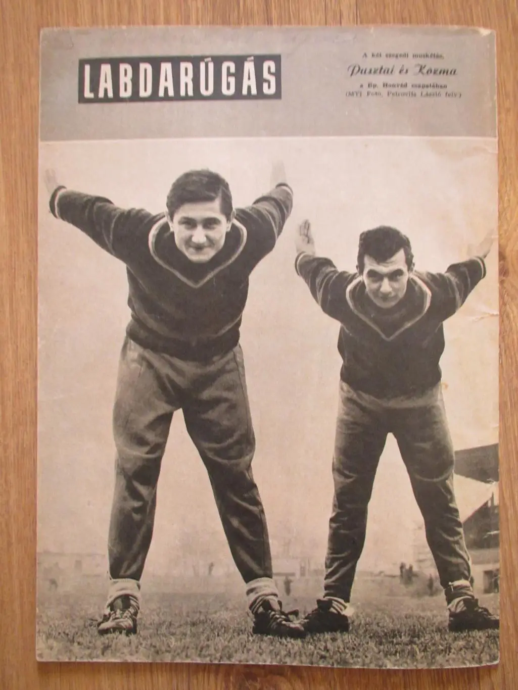 Журнал LABDARUGAS Венгрия февраль 1969 4