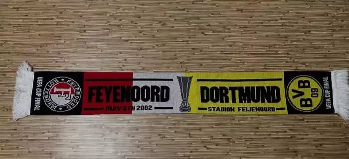 Шарф Боруссия Дортмунд Германия - Фейеноорд Роттердам,Нидерланды 2002,финал