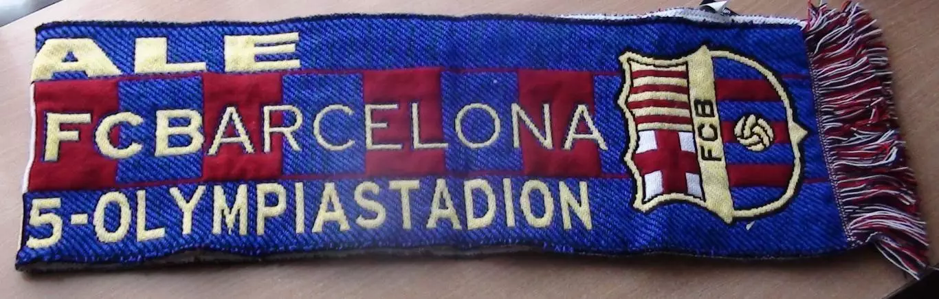 Шарф финала Лиги Чемпионов 2015, вид 2, Ювентус Италия - Барселона 1