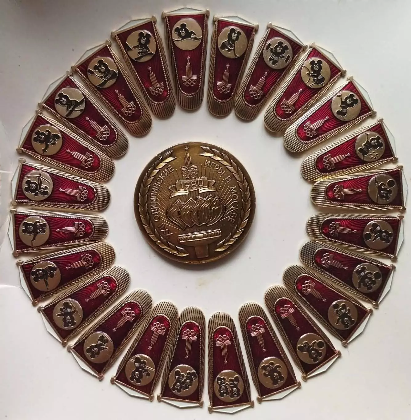 Олимпийские игры. СССР, Москва, Олимпийский Мишка, набор в родной упаковке