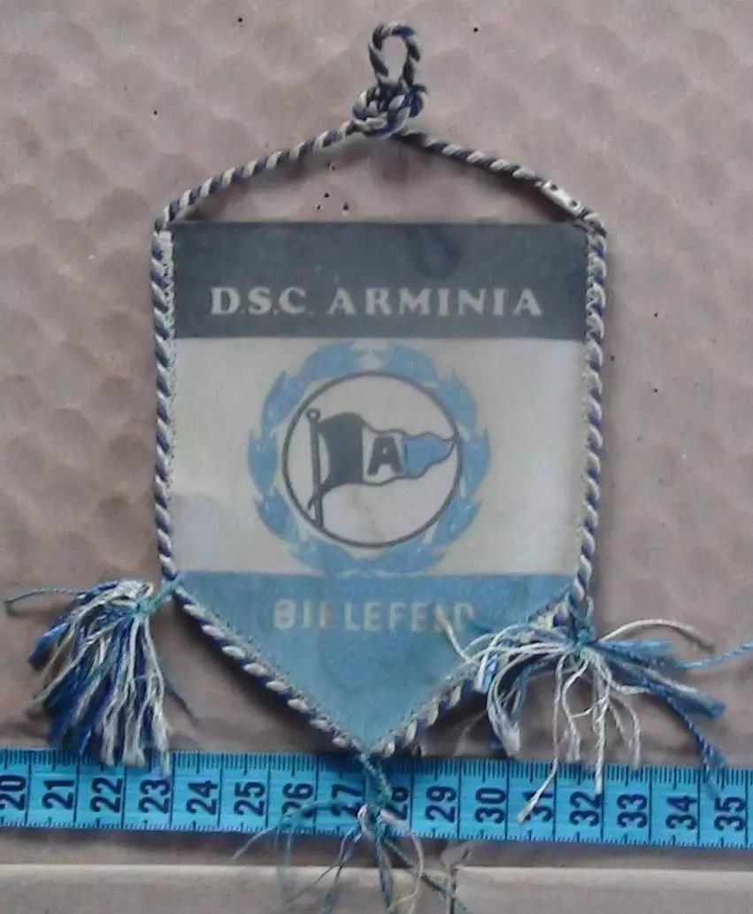 Вымпел ФК Арминия Билефельд, Германия