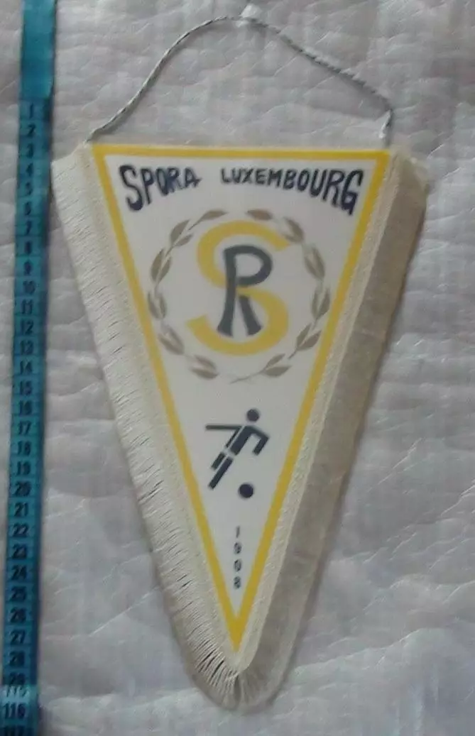 Вымпел ФК Спора Люксембург, Люксембург