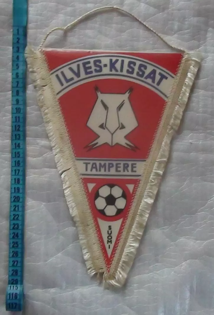 Вымпел ФК Илвес Тампере, Люксембург