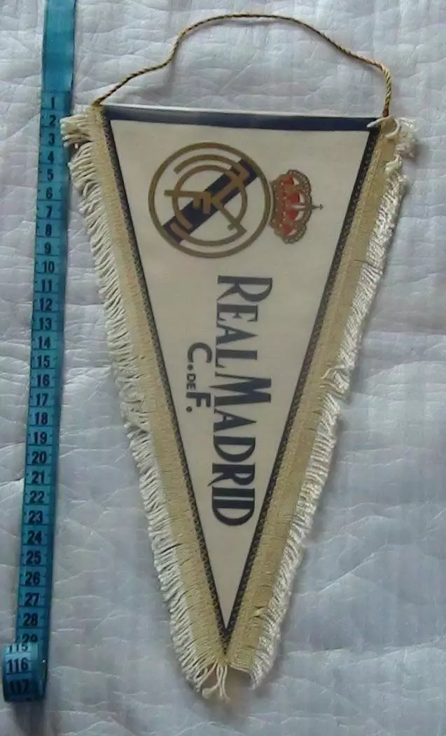 Вымпел ФК Реал Мадрид, Испания, вид 2