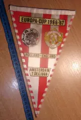 Вымпел ФК Аякс Амстердам, Нидерланды - Манчестер Юнайтед Англия 1966-67