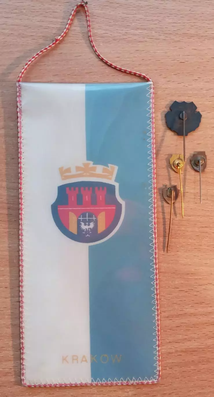 Вымпел ФК Висла Краков, Польша, вид 1 1