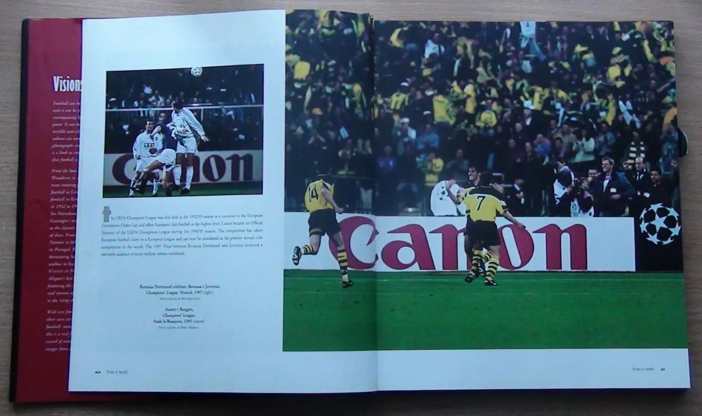 Visions of footbal. Фотоальбом. Лучшие фотографии о футболе, суперобложка 1