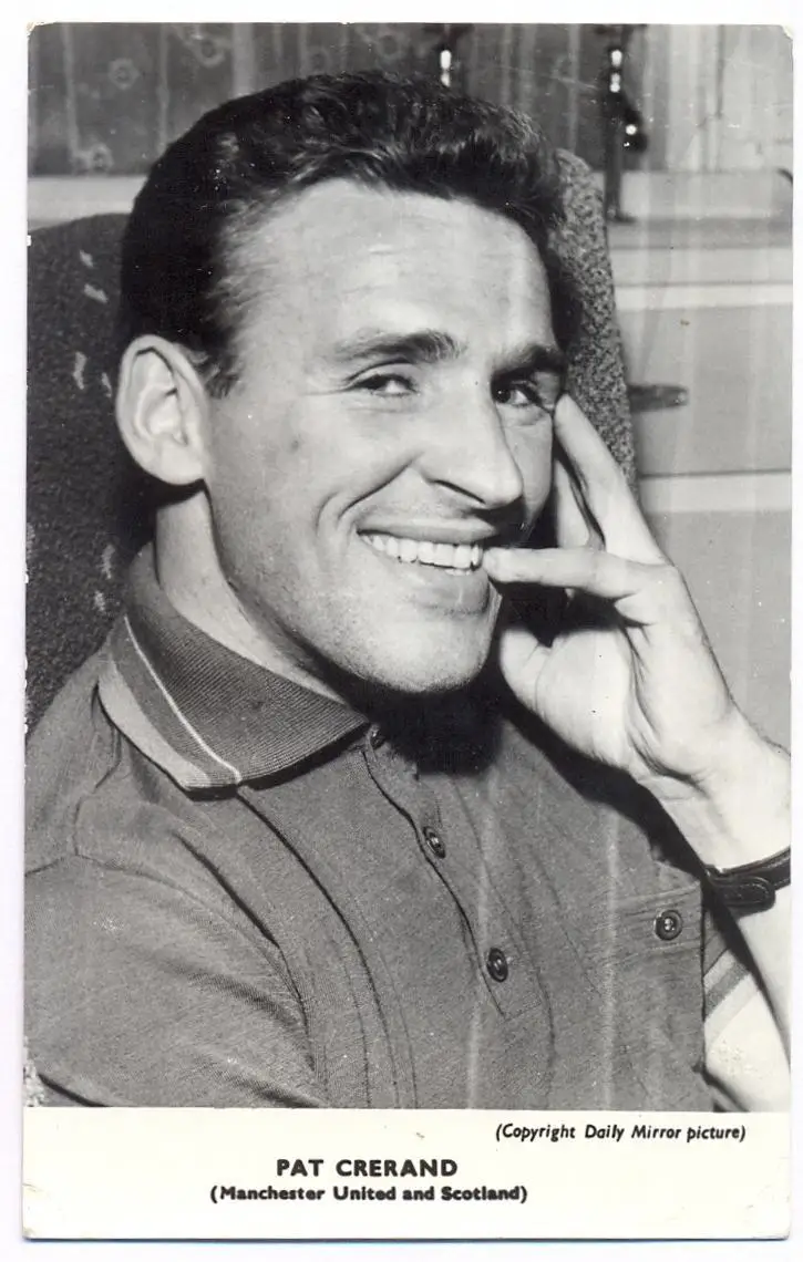 Открытка. Пат Криренд, МАнчестер Юнайтед, Англтя/сб.Шотландии