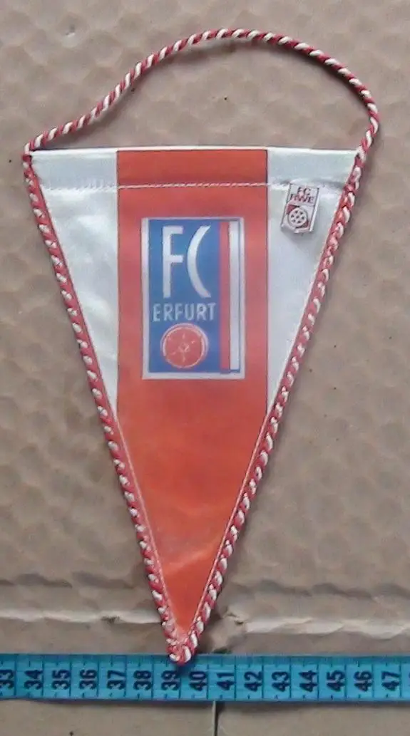 ГДР. Рот-Вайсс Эрфурт + знак