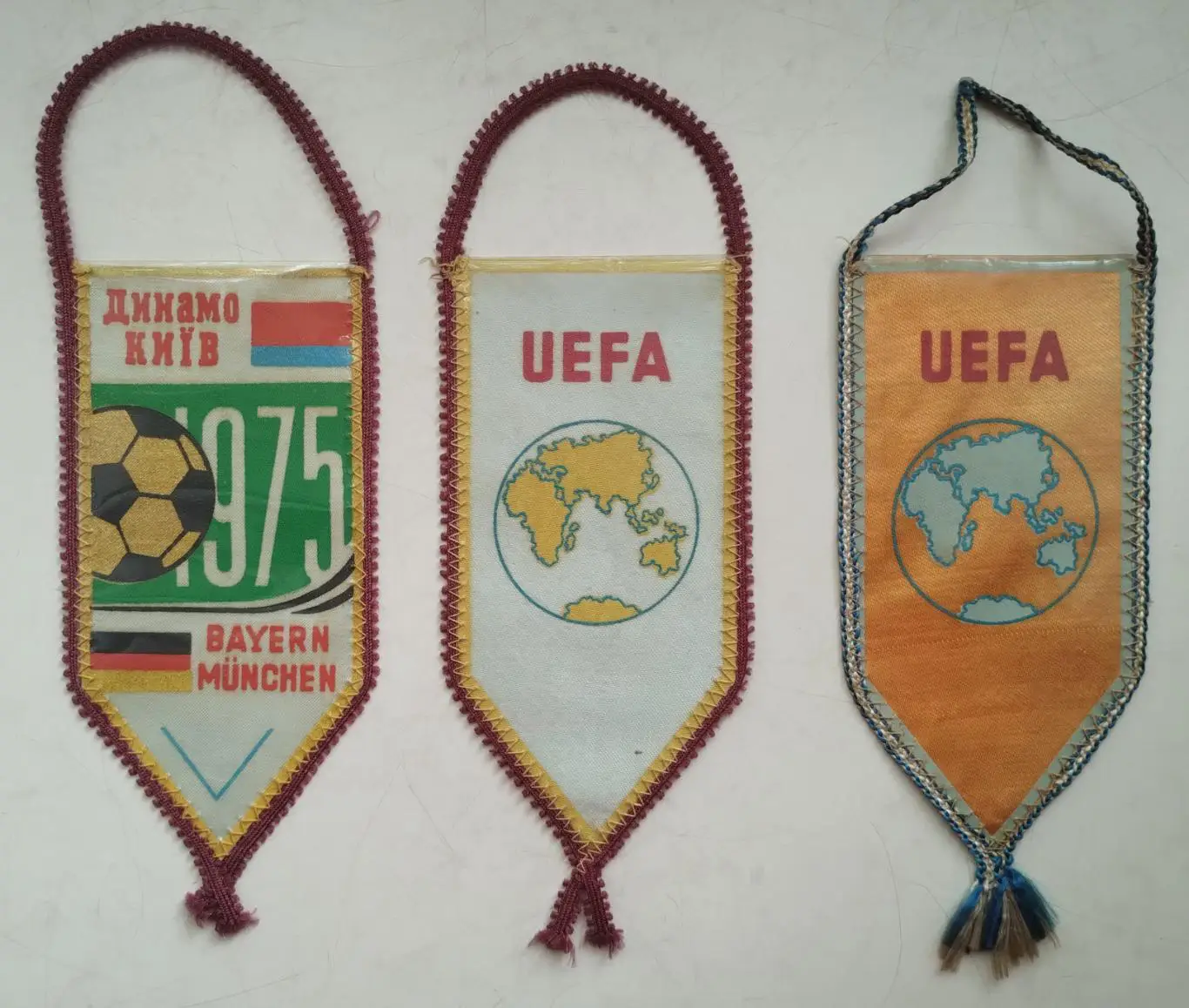 Полный комплект Суперкубок УЕФА Динамо Киев - Бавария Мюнхен, Германия 1975 5