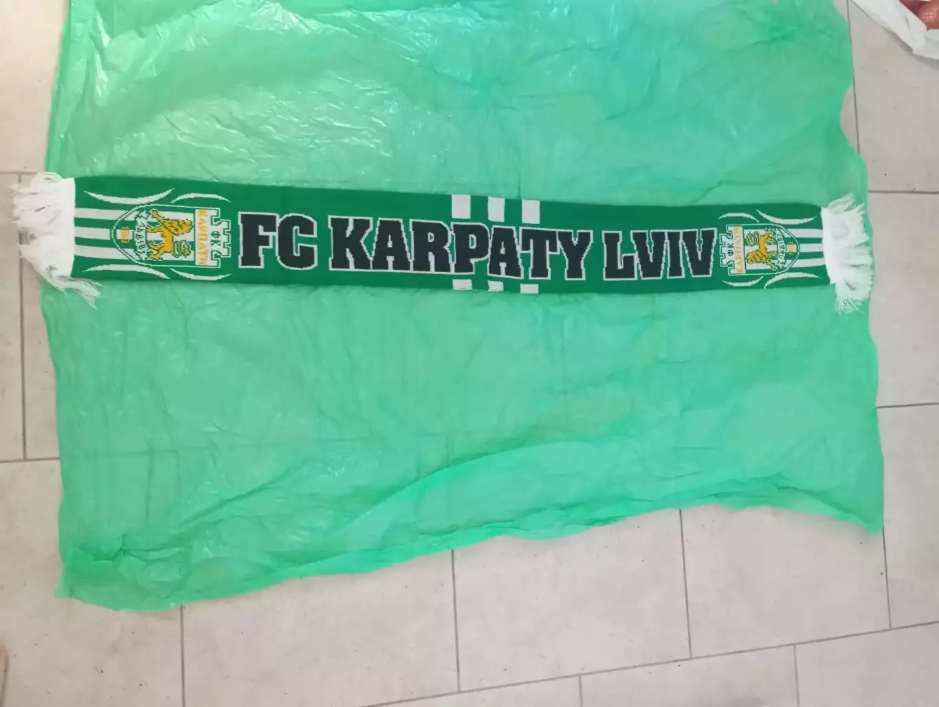 Шарф ФК Карпаты Львов 2010-е годы 3-я модель 1