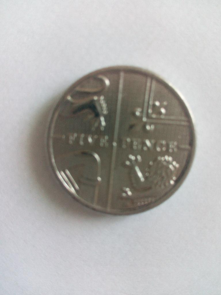 Монета 5 пенсов