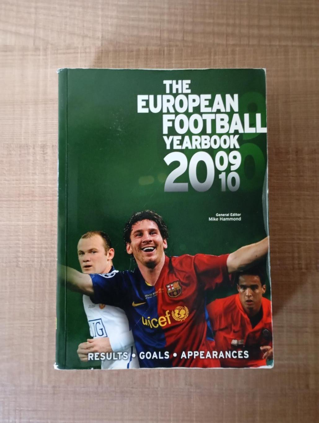 The European Football Yearbook 2009-10 (Ежегодник европейского футбола)