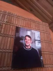 ВСЕВОЛОД БОБРОВ