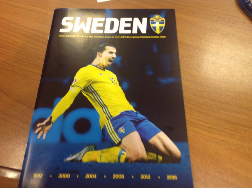 Чемпионат Европы по футболу 2016 официальный медиа гайд Швеция