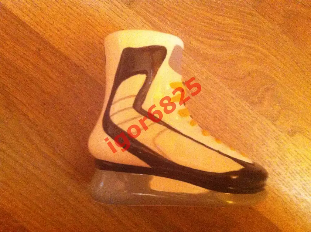 Фарфоровый хоккейный конек НХЛ (NHL). Канада, США (Canada, USA). 3