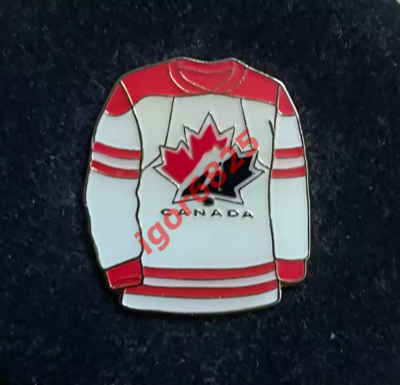 Хоккей Знак Значок Сборная Канада Canada Team джерси, белая форма, вид 1. 2