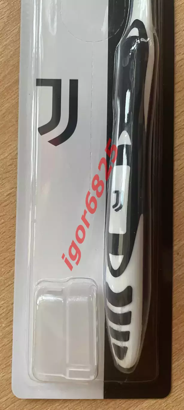 Зубная щетка Naturaverde Футбол Ювентус Турин Италия «Football Teams Juventus» . 3