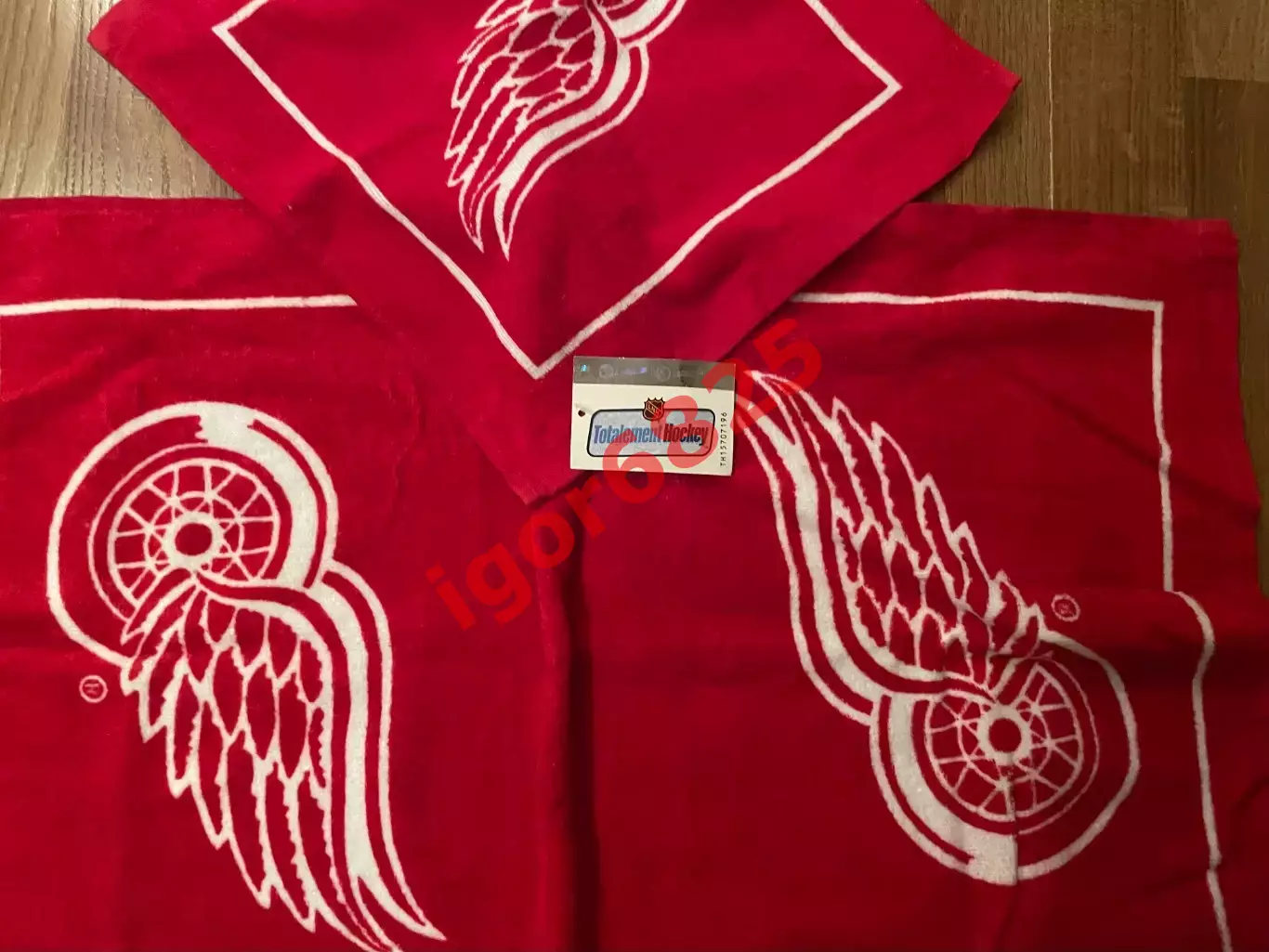 Хоккей. Набор два полотенца Детройт Ред Уингз НХЛ Detroit Red Wings NHL 1