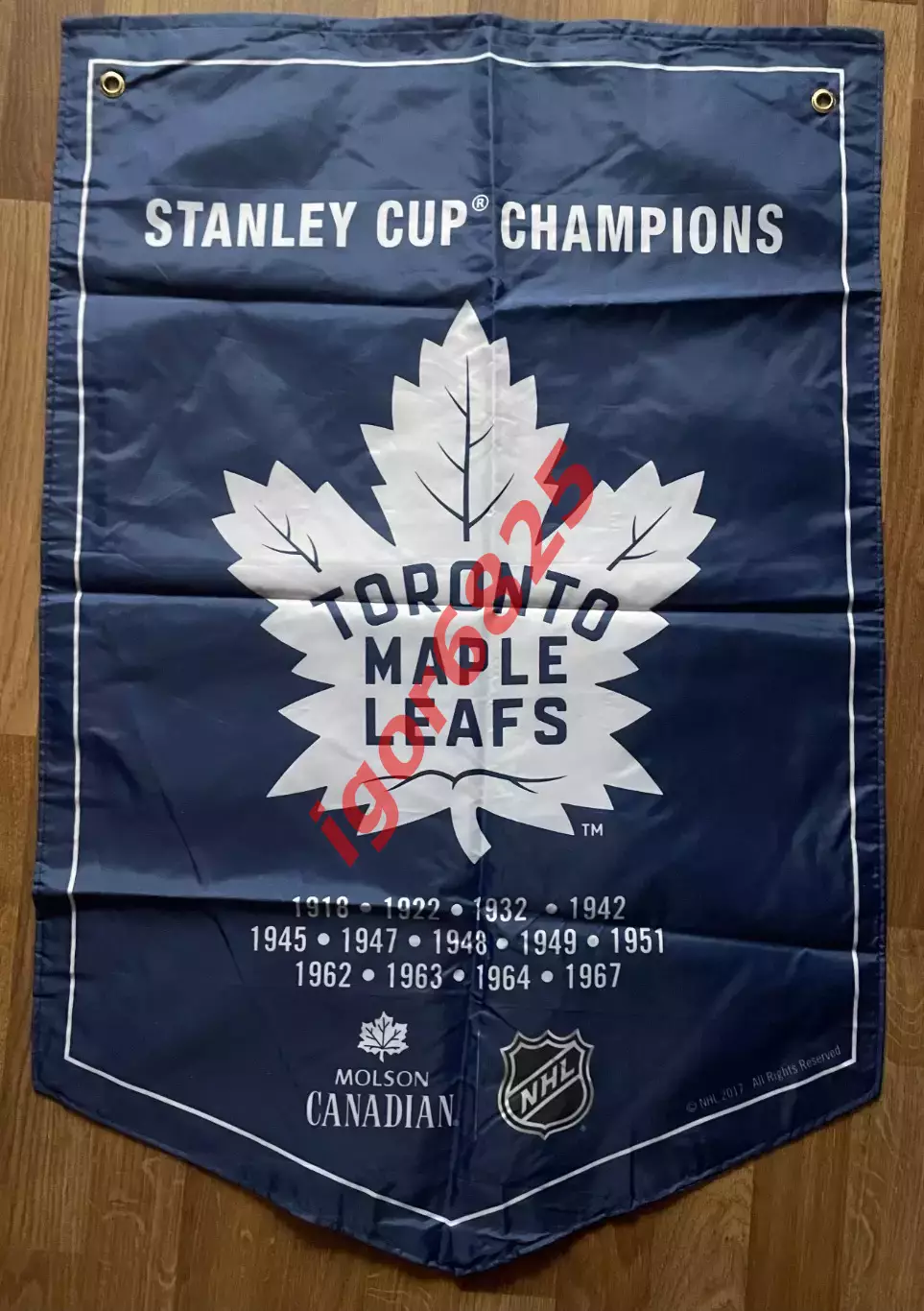 Хоккей. Большой вымпел-флаг Торонто Мейпл Лифс обладатель кубок Стенли, 88х58 см 1