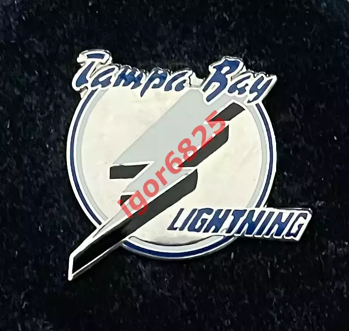 Знак Значок Тампа-Бэй Лайтнинг НХЛ Tampa Bay Lightning NHL, размер 3х2,6 см.