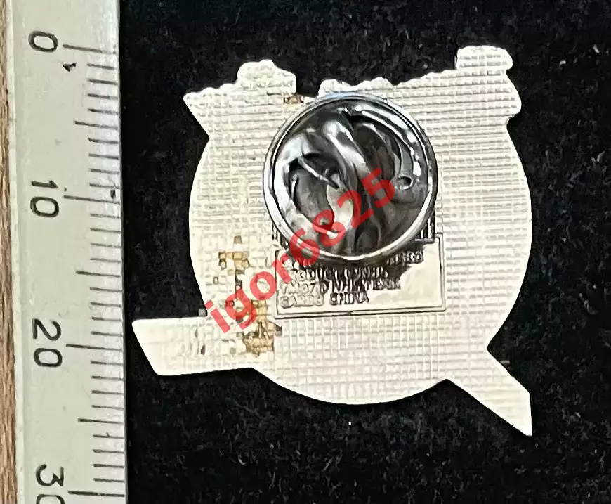 Знак Значок Тампа-Бэй Лайтнинг НХЛ Tampa Bay Lightning NHL, размер 3х2,6 см. 3