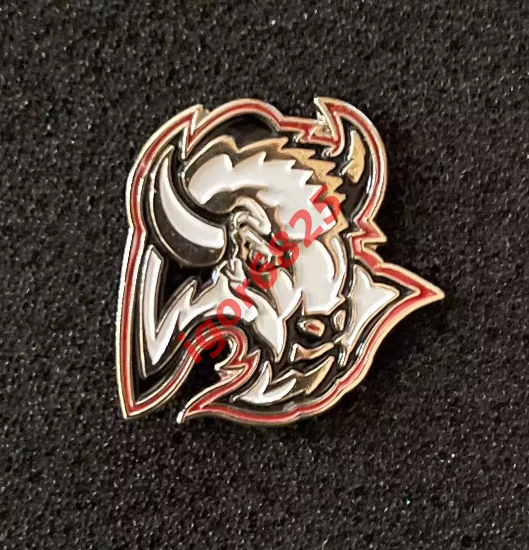 Хоккей. Знак Значок Баффало Сейбрз НХЛ Buffalo Sabres NHL. размер 2,5х2,3 см.