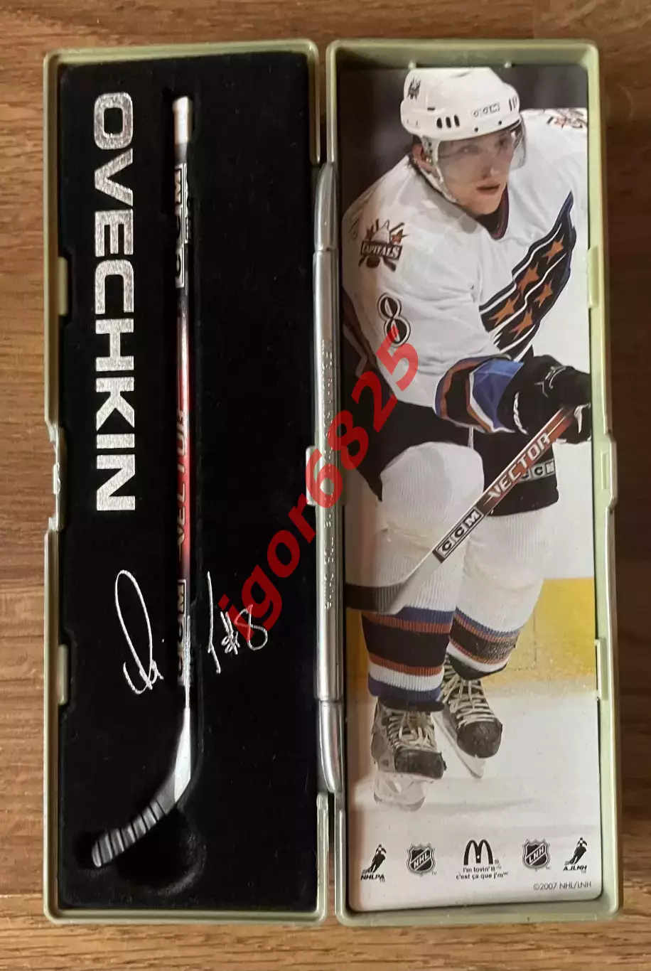 Хоккей НХЛ NHL АЛЕКСАНДР ОВЕЧКИН ALEX OVECHKIN набор с клюшкой McDONALD’S 2006