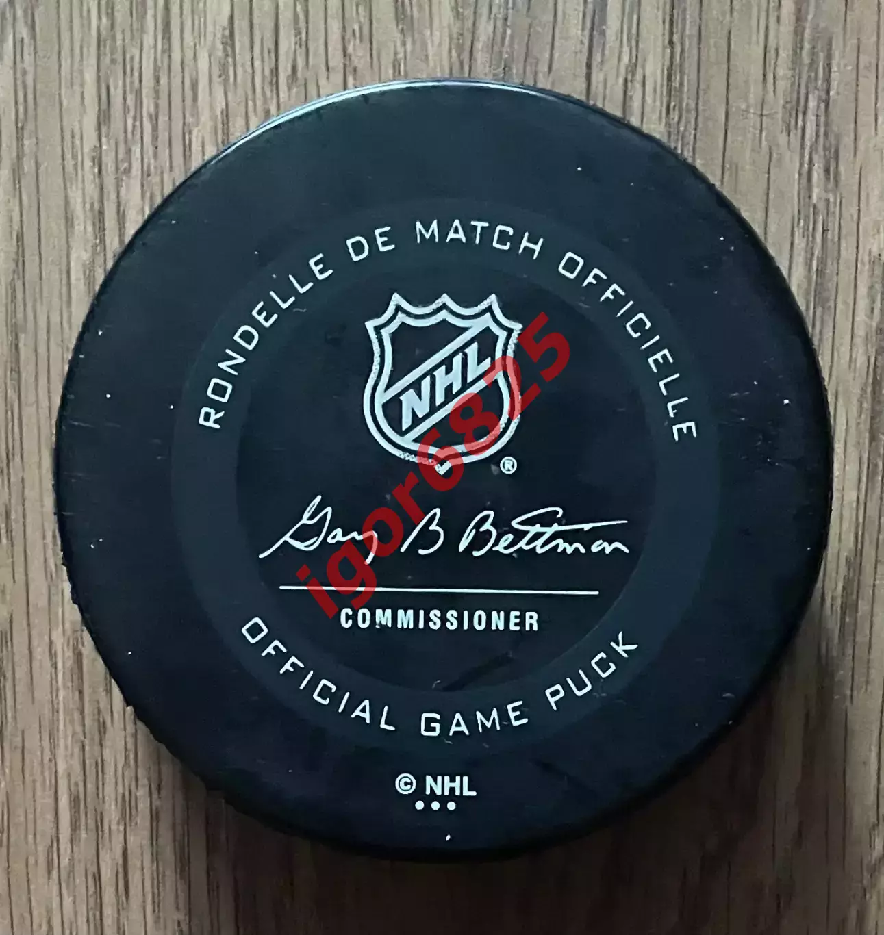 Хоккей официальная игровая шайба Торонто Мейпл Лифс НХЛ Toronto Maple Leafs NHL 1