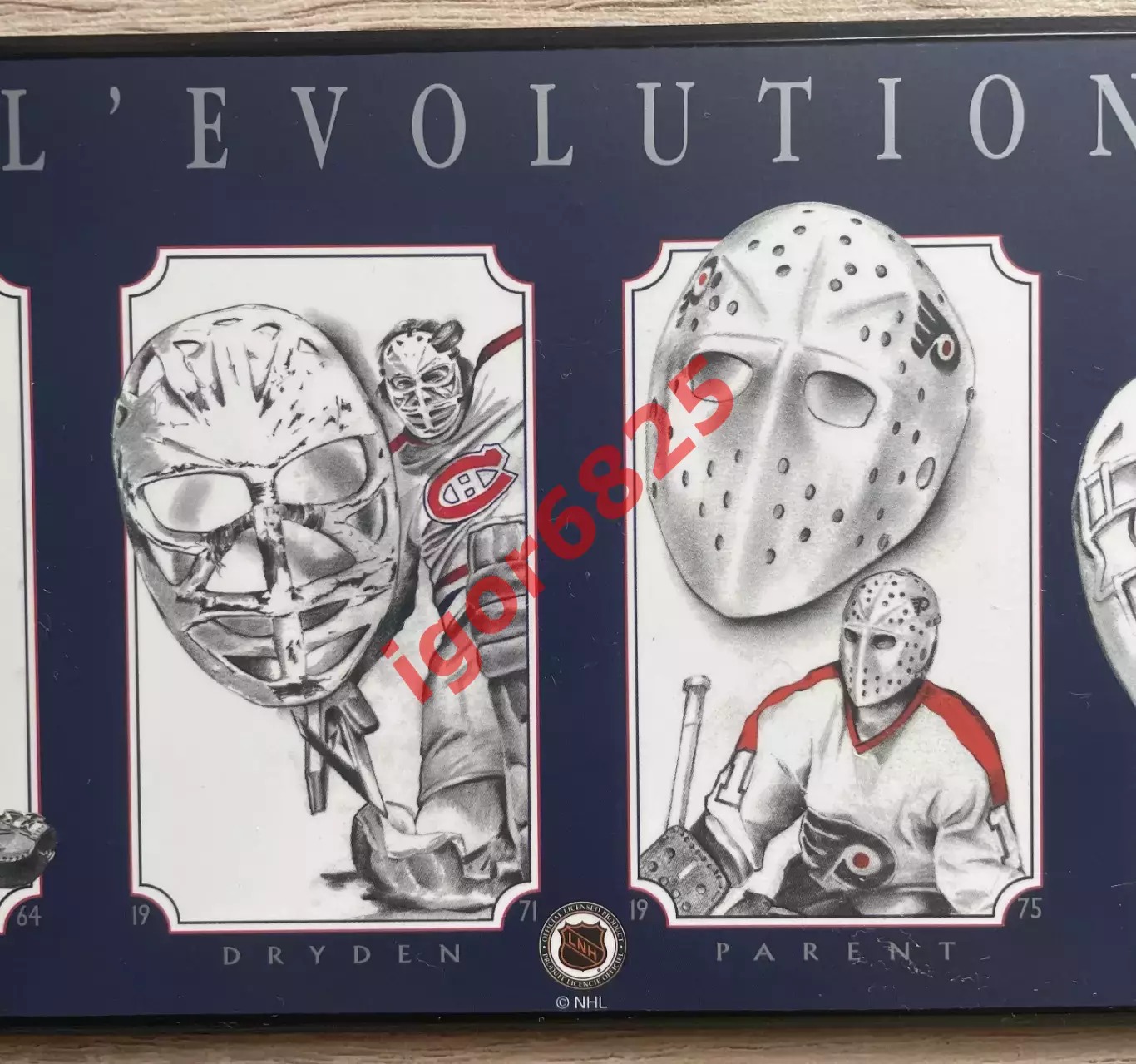 ХОККЕЙ Винтажное деревянное панно панель NHL «L’Evolution»маски вратарей НХЛ 1