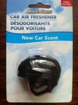 Хоккейный шлем. Автомобильный сувенирный дезодорант. Канада.