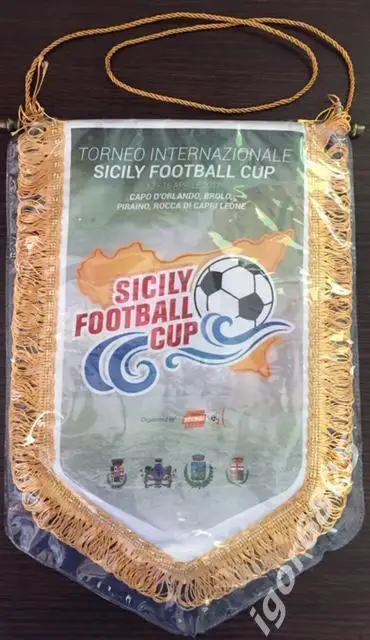 Вымпел SICILY FOOTBOL CUP. 13-16 апреля 2017. Италия. Размер 19 на 27 см.