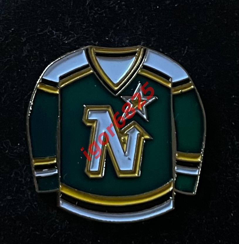 Знак Значок Миннесота Норт Старз НХЛ Minnesota North Stars NHL. Игровые футболки