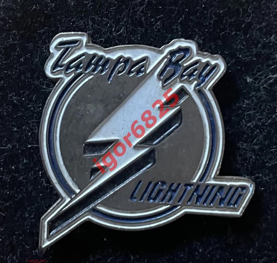 Знак Значок хоккейный клуб Тампа-Бэй Лайтнинг НХЛ Tampa Bay LightningNHL 1992