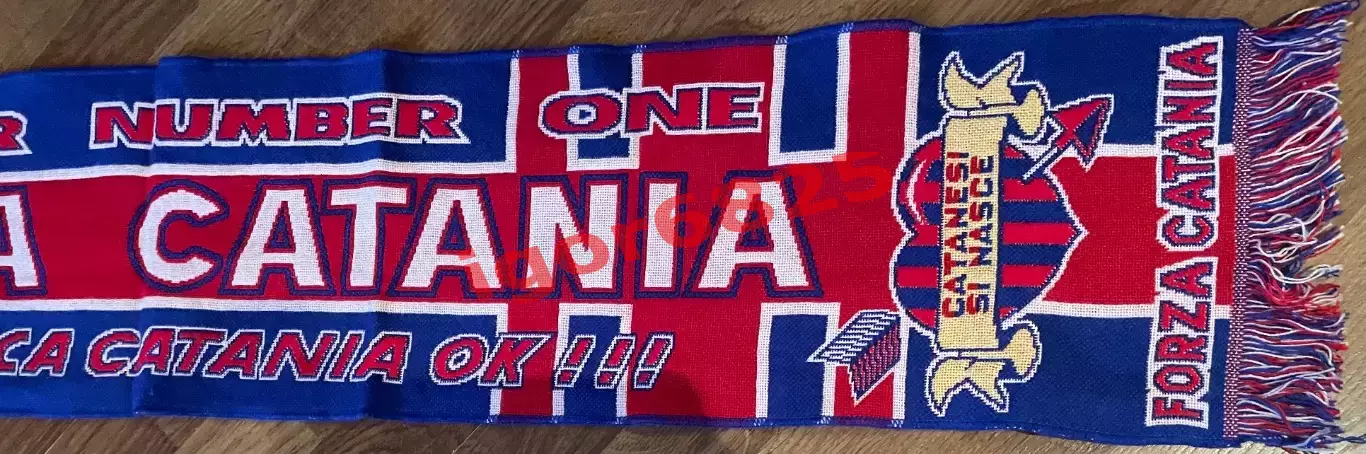 Футбол. Оригинальный фирменный шарф ФК Катания Италия 2