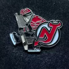Знак Значок Нью-Джерси Девилз НХЛ New Jersey Devils NHL. Серия 4 клубы НХЛ kids.
