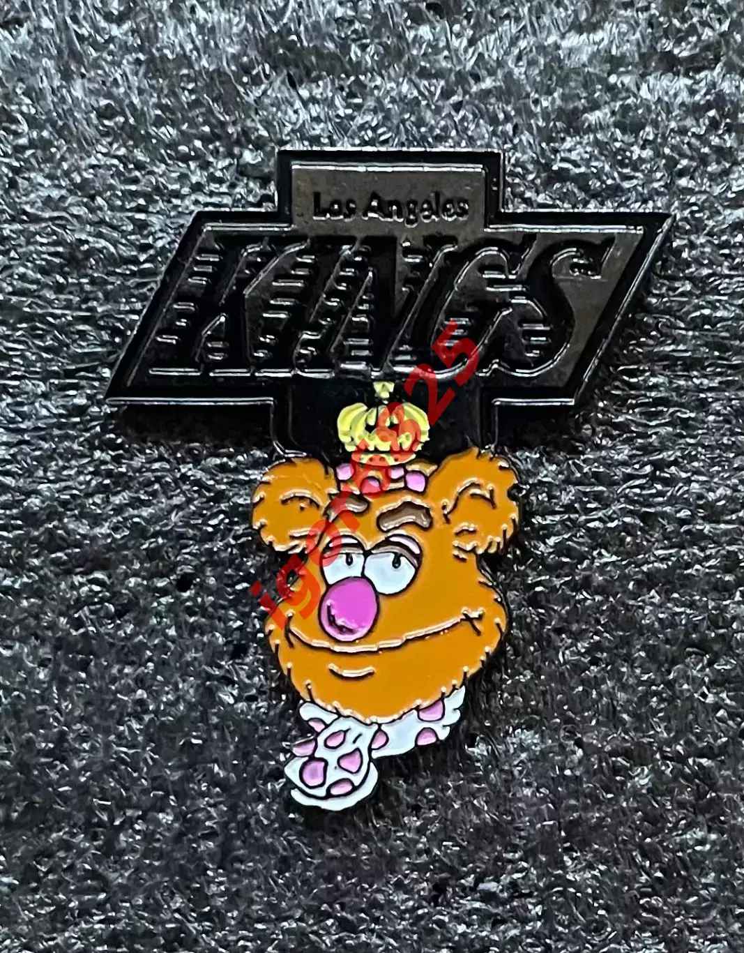 Хоккей Знак Значок Лос-Анджелес Кингз НХЛ Los Angeles Kings NHL. Серия талисман