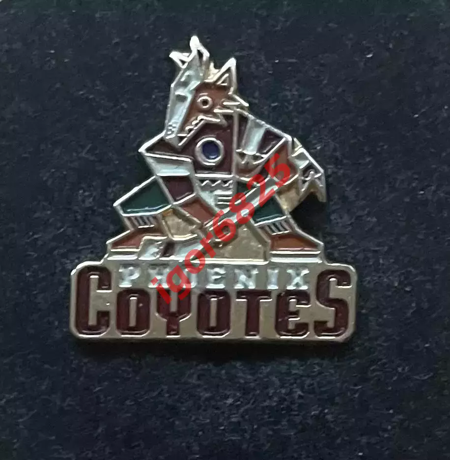 Хоккей. Знак Значок Финикс Койотис НХЛ Phoenix Coyotes NHL. Аризона. Вид 2.