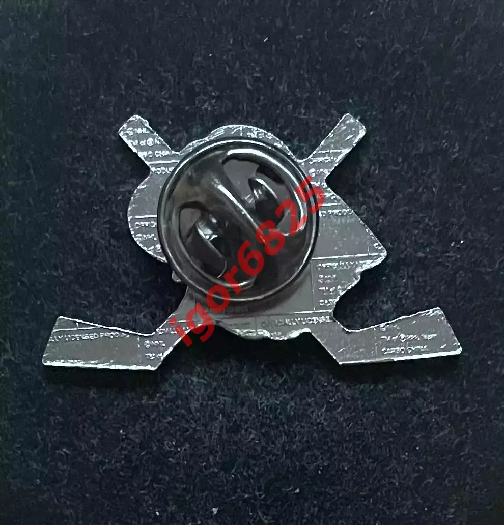 Хоккей. Знак Значок Баффало Сейбрз НХЛ Buffalo Sabres NHL. Эмблема, клюшки 1