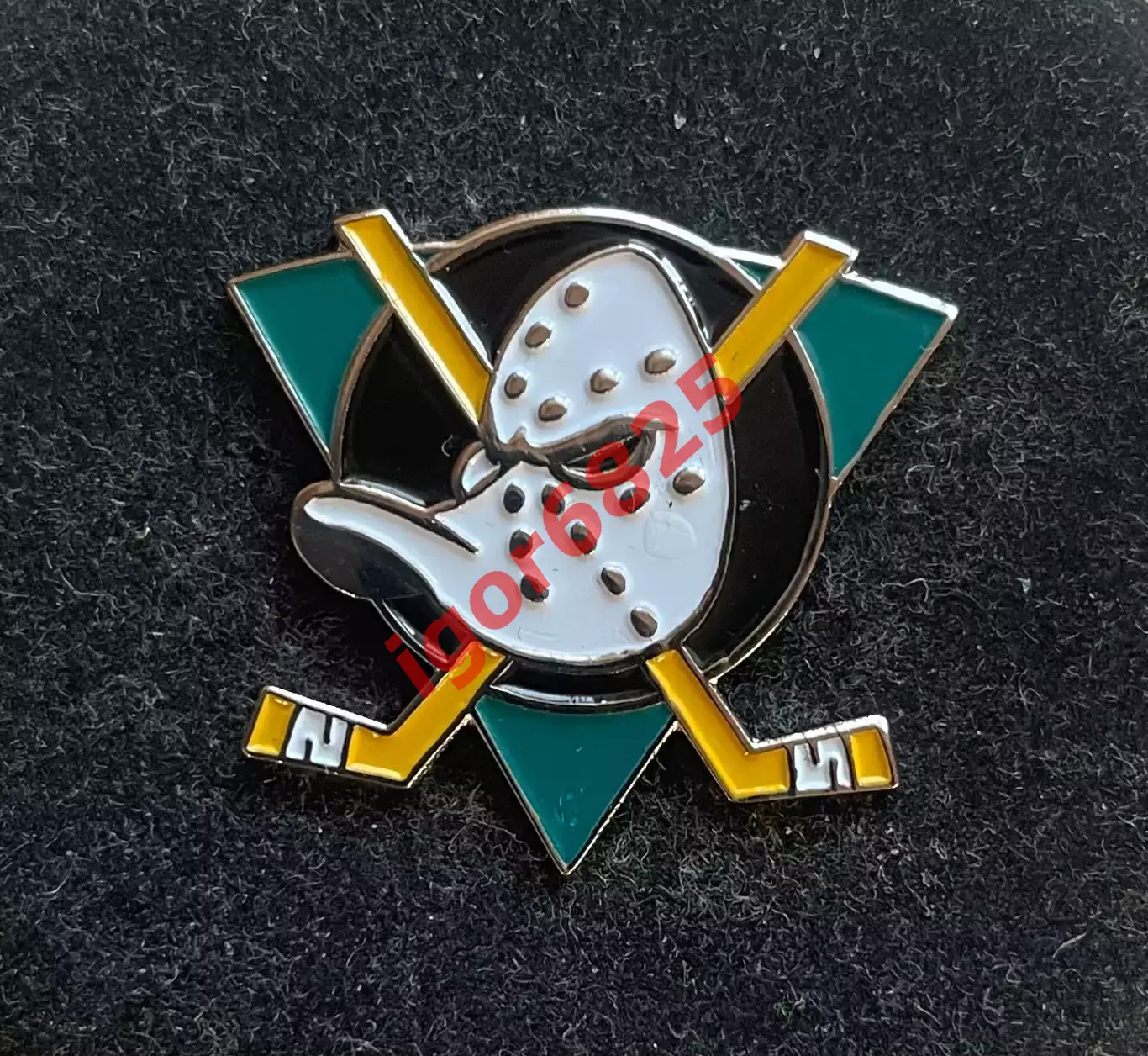 Хоккей Знак Значок Анахайм Майти Дакс НХЛ Anaheim Mighty Ducks NHL Эмблема клуба