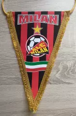 Футбол. Вымпел. Футбольный клуб Милан Италия, размер 28,5 на 19 см.