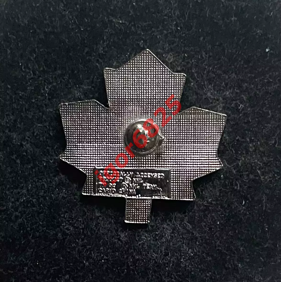 Знак значок Торонто Мейпл Лифс НХЛ Toronto Maple Leafs NHL. Эмблема, вид 1. 1