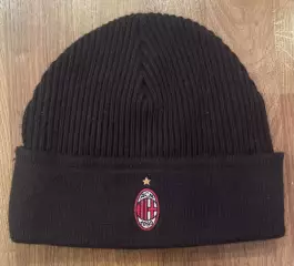 Футбол. Спортивная фирменная шапка ФК Милан Италия. Adidas