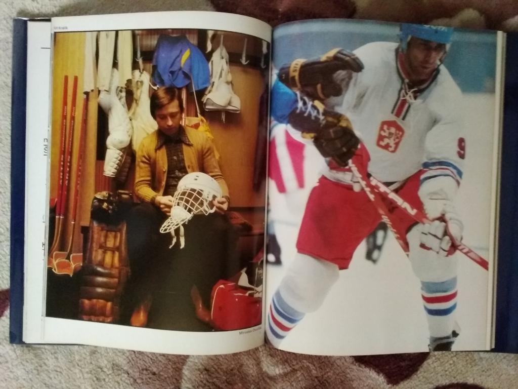 Фотоальбом.Наш хоккей.История хоккея в ЧССР.Олимпия Прага 1983 г. (чех.яз.). 1