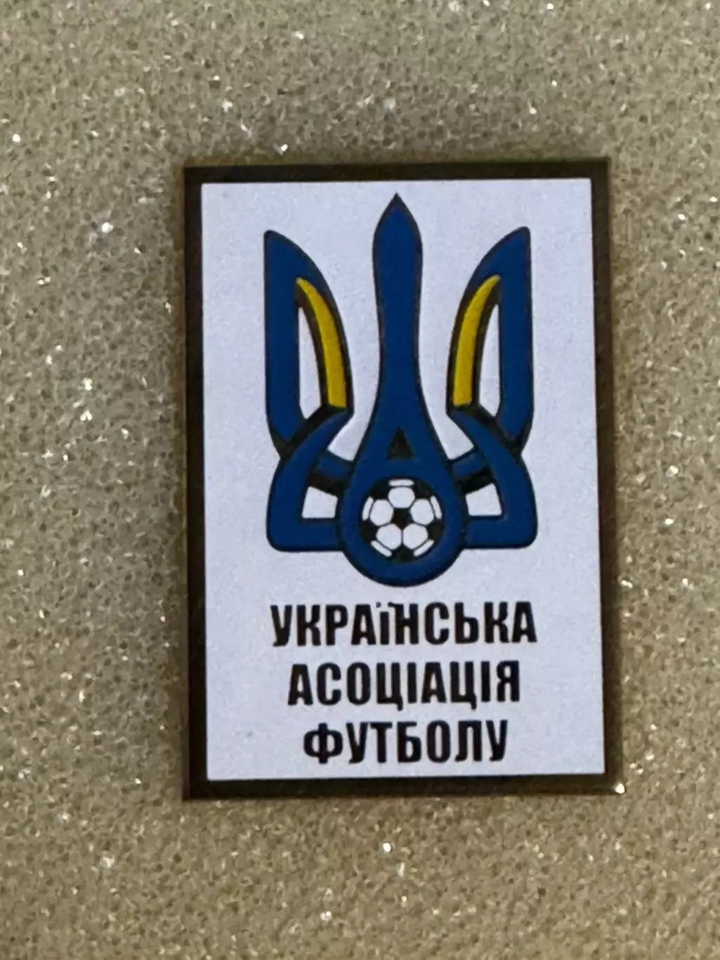Значок. Українська асоціація футболу..
