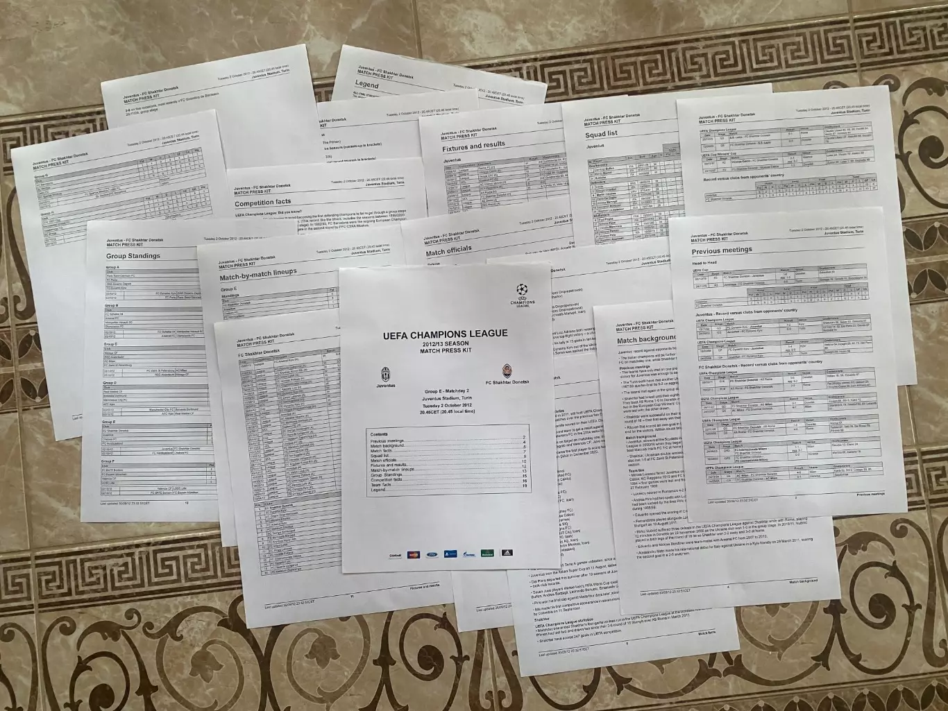 Прес- кіт. Ювентус- Шахтар Донецьк. 2012.В.