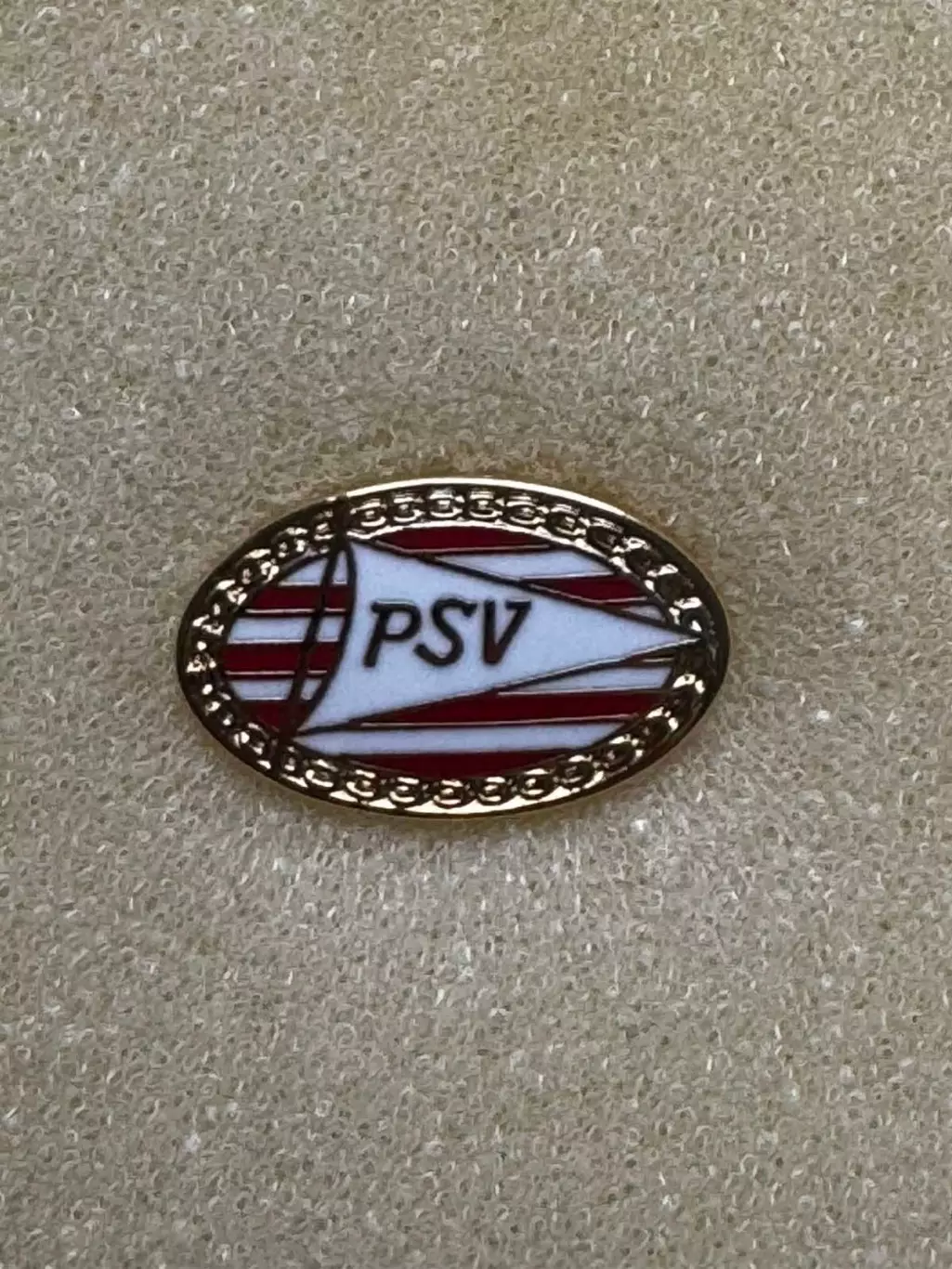 Акція до 10.03.2026.Значок. ПСВ Ейндховен..